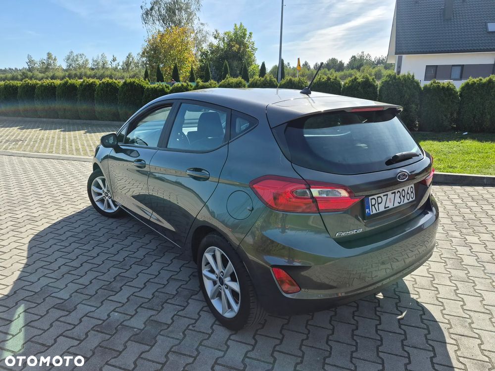 Ford Fiesta - 26