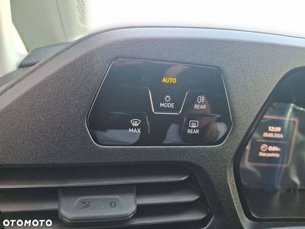 Volkswagen Caddy Cargo - 31