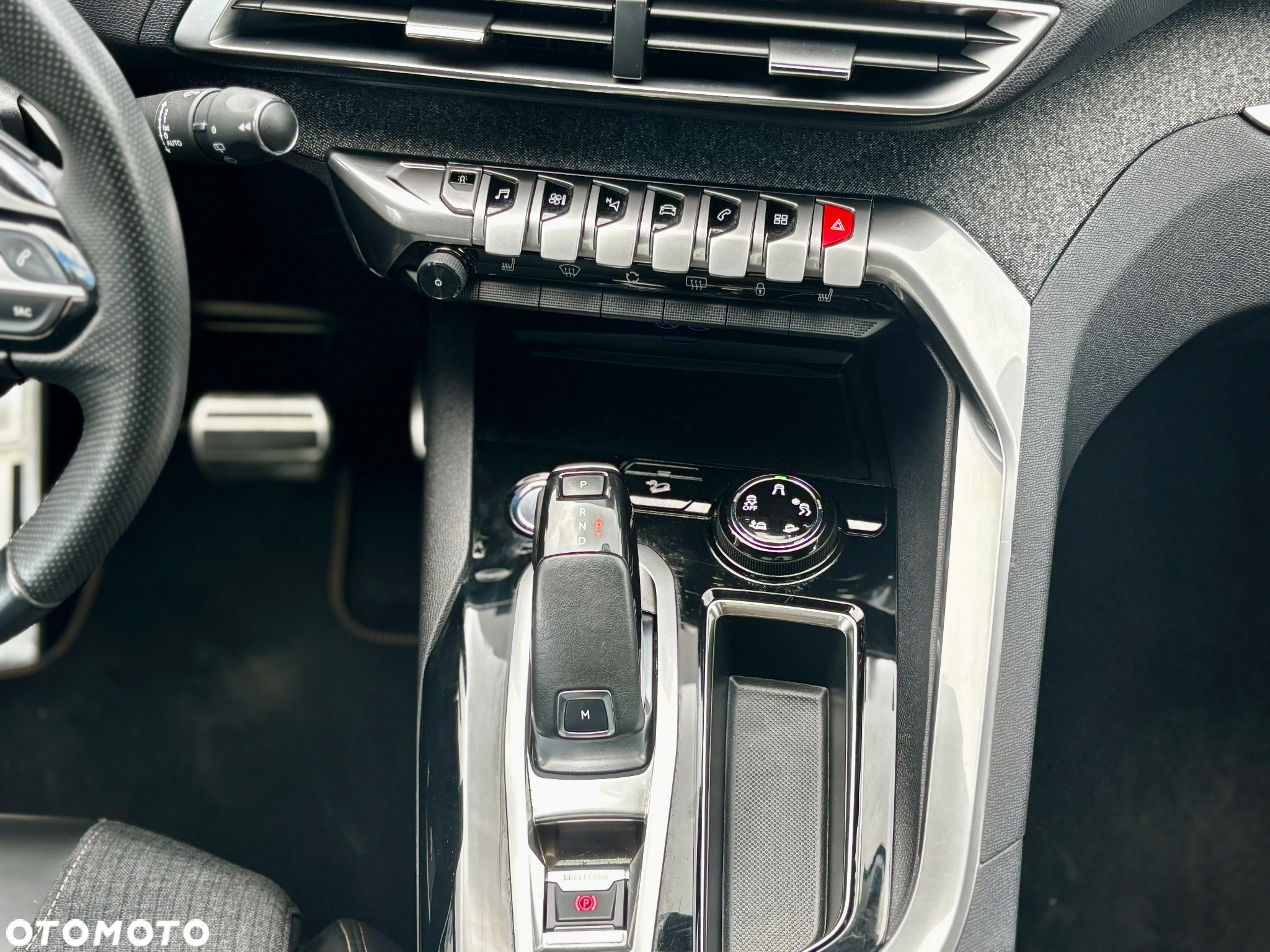 Peugeot 5008 1.6 PureTech GT Line S&S EAT8 - 23