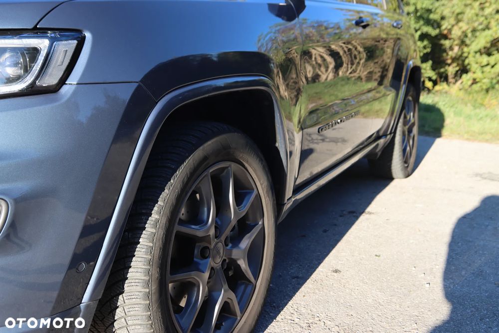 Jeep Grand Cherokee - 2
