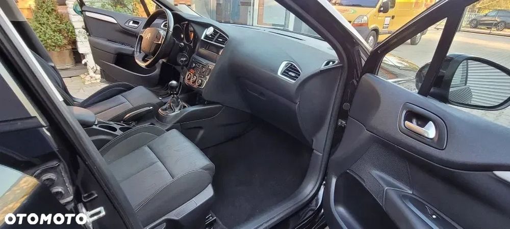 Citroën C4 1.2 e-THP Exclusive - 9