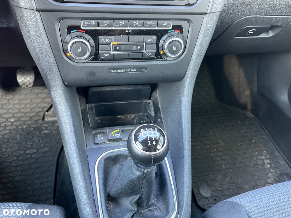 Volkswagen Golf 1.6 Highline - 15