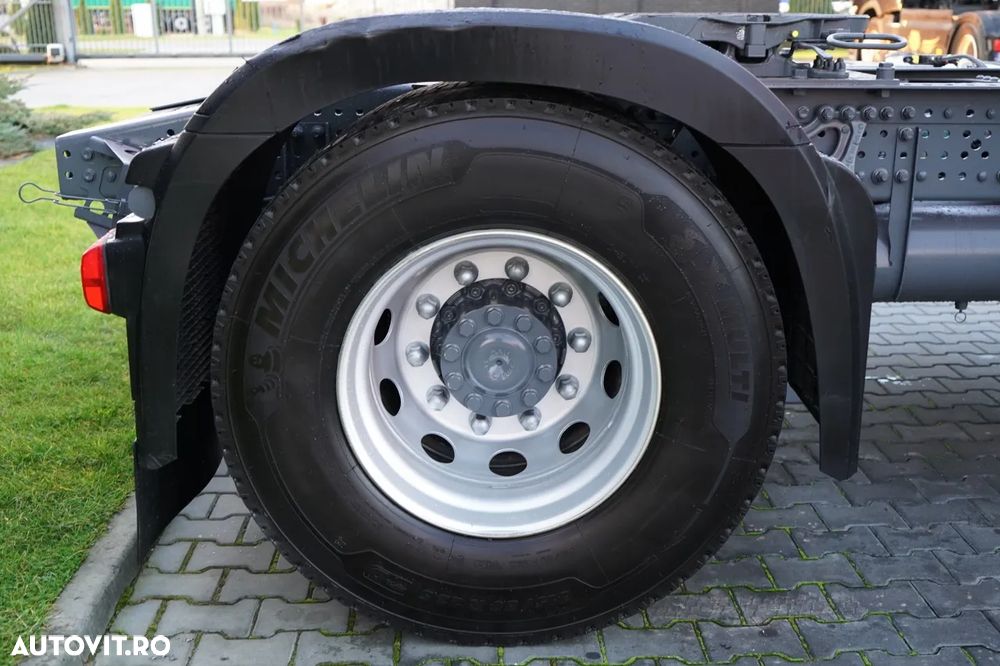 Mercedes-Benz ACTROS 1845 / STREAM SPACE - 19