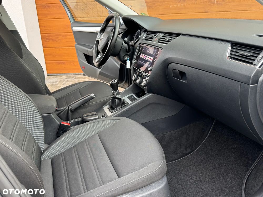 Skoda Octavia 1.6 TDI Ambition - 15