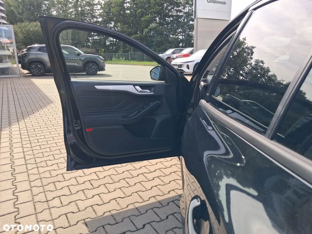Ford Focus 1.5 EcoBlue Titanium - 24