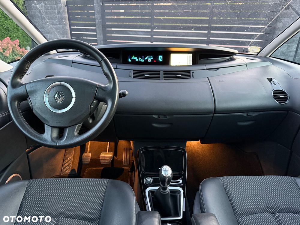 Renault Espace 2.0 dCi FAP Initiale - 29