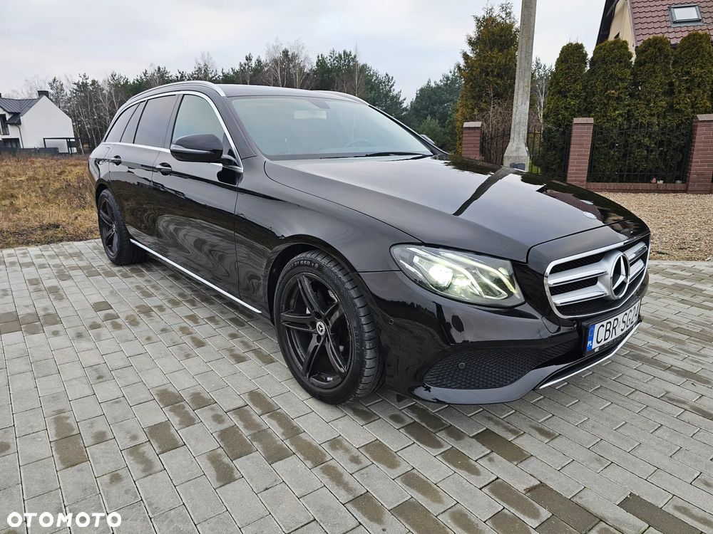 Mercedes-Benz Klasa E 220 d 9G-TRONIC Exclusive - 9
