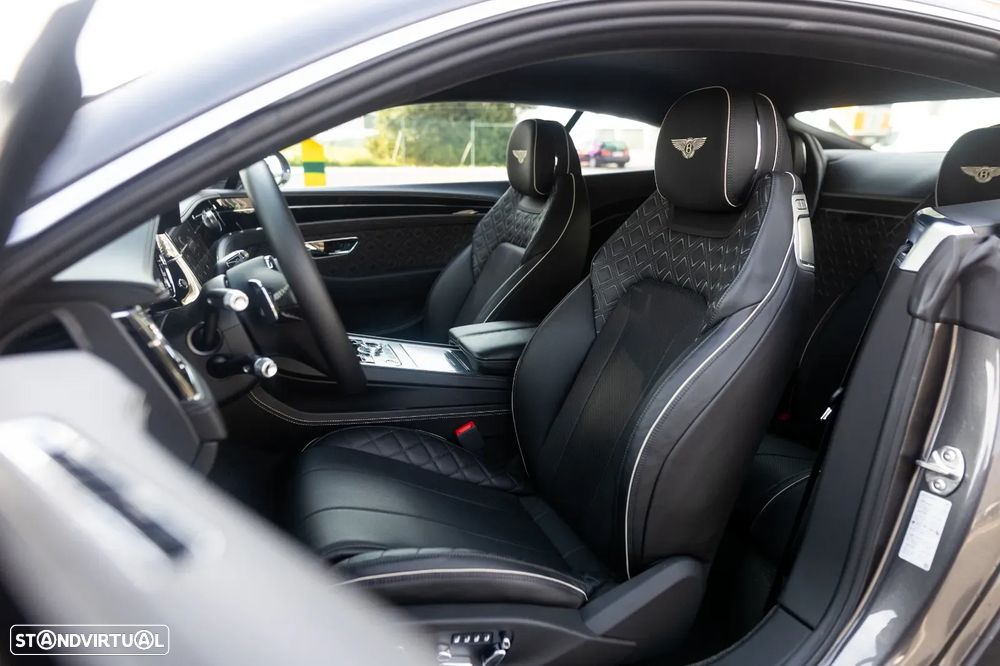 Bentley Continental GT W12 - 20