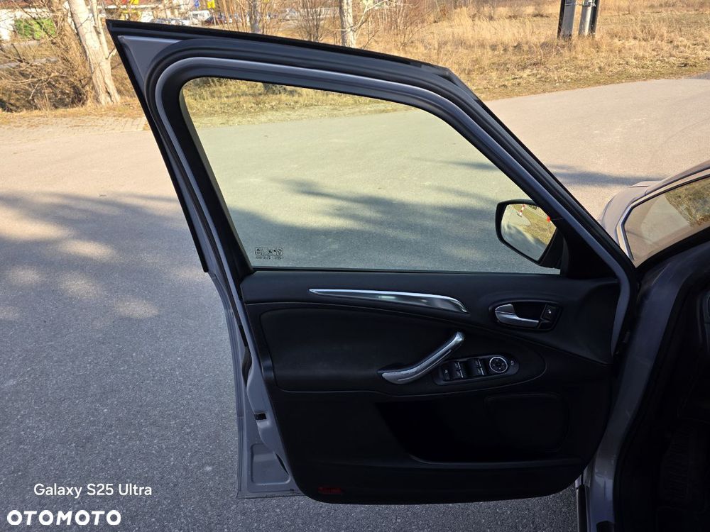 Ford S-Max 2.0 TDCi DPF Titanium - 14