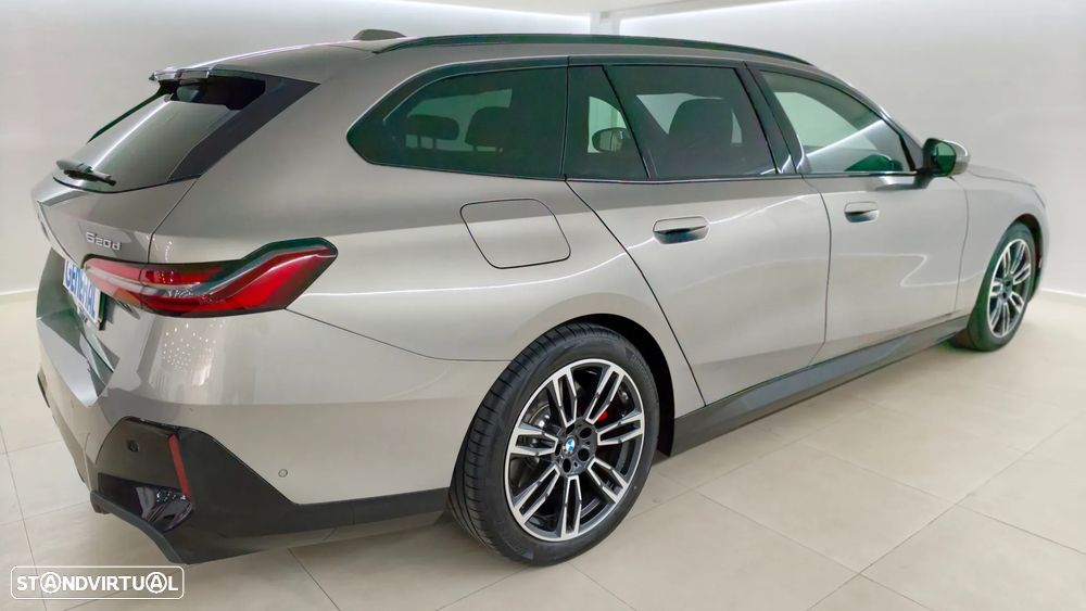 BMW 520 d Pack Desportivo M Pro - 7