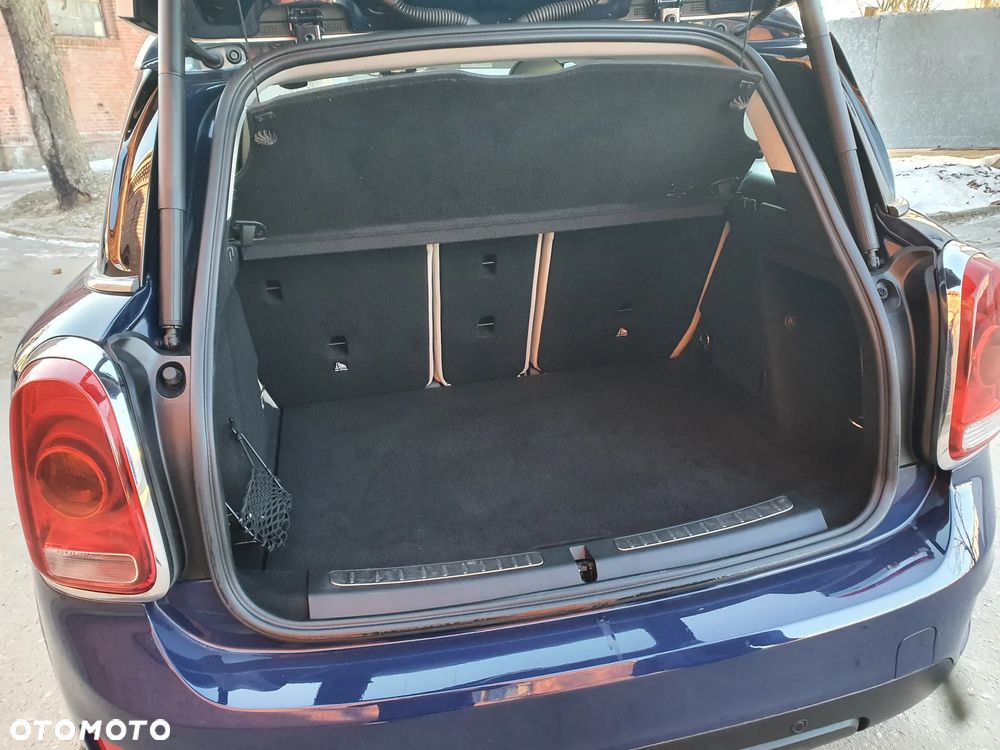 MINI Countryman Cooper D - 24