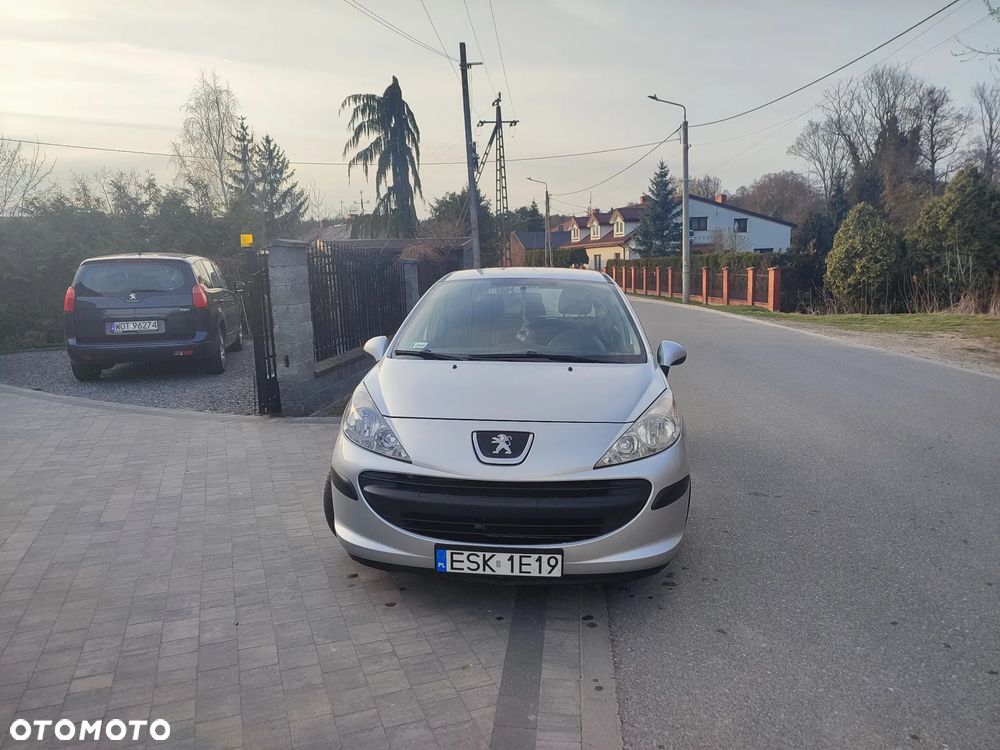 Peugeot 207 1.4 Presence - 7