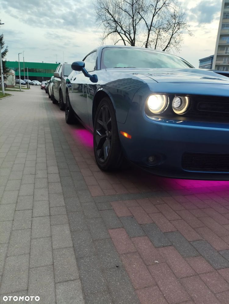 Dodge Challenger 5.7 R/T - 5