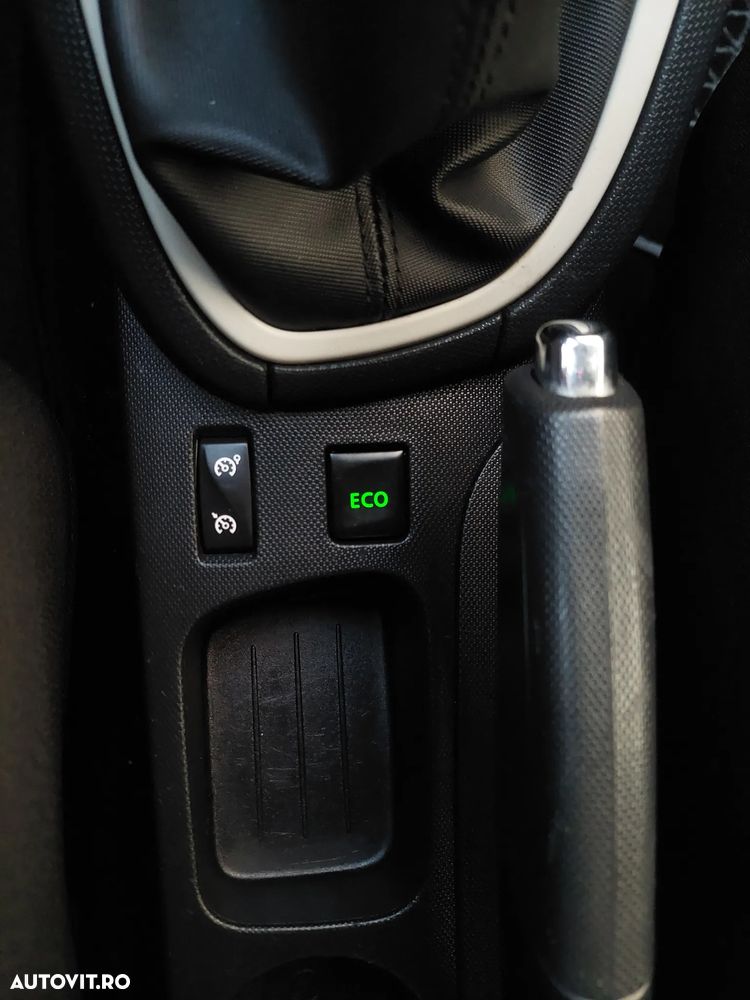 Renault Clio TCe 90 Limited - 22