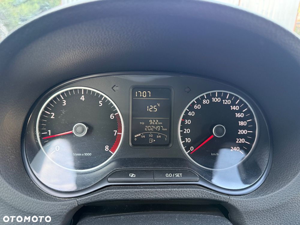 Volkswagen Polo 1.4 Team - 27