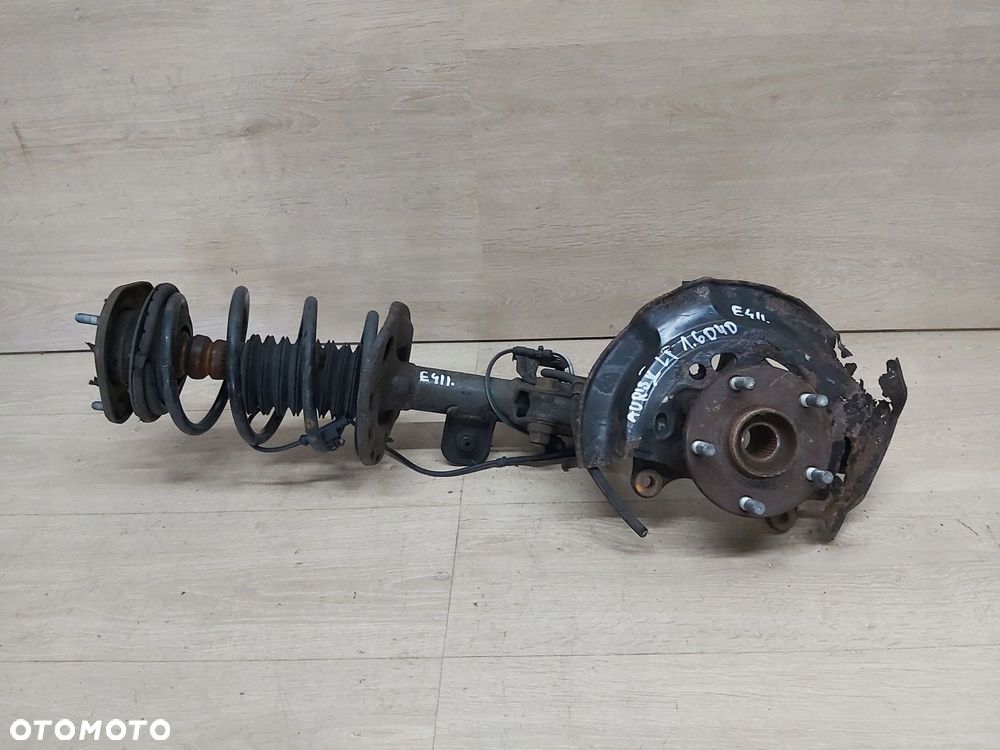 Toyota Auris II LIFT mcperson lewy przód 1,6 d4d zwrotnica amortyzator - 1