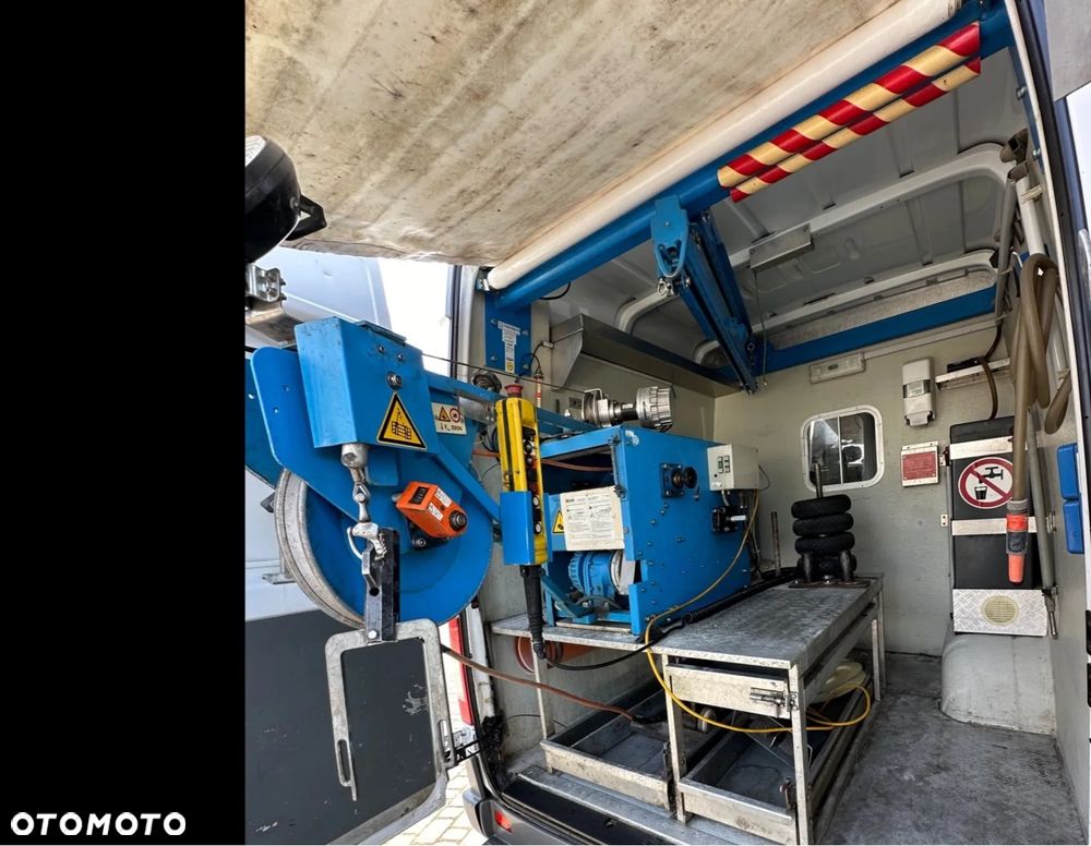 Mercedes-Benz Sprinter 414 benzyna Kamero Wóz samochód do inspekcji CCTV kanalizacji i rurociągów - 15