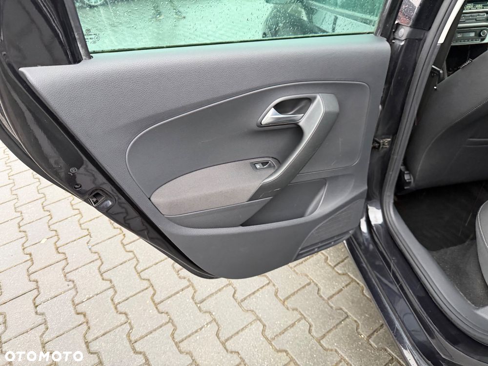 Volkswagen Polo 1.2 Blue Motion Technology Life - 16