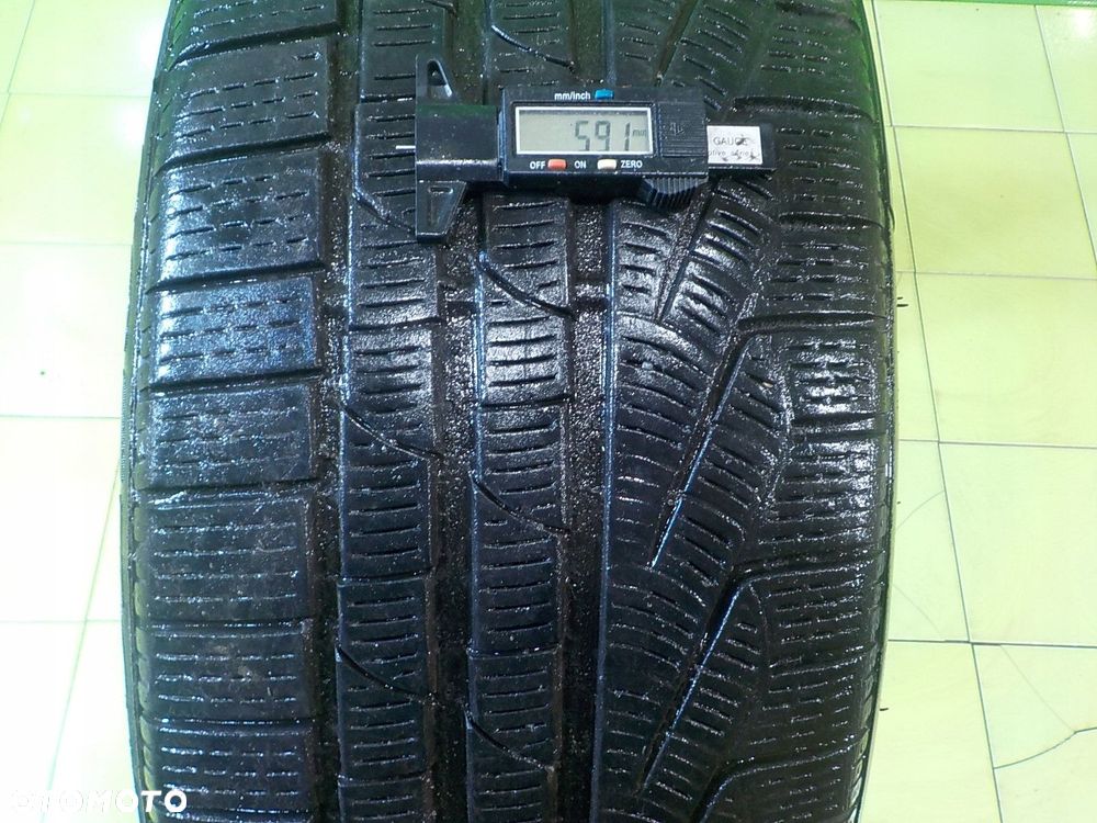 PIRELLI SOTTOZERO 99V M+S 245/40/20 opony zimowe 4.60mm 5,91mm - 16
