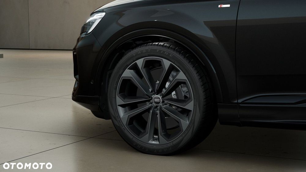 Audi Q7 - 7