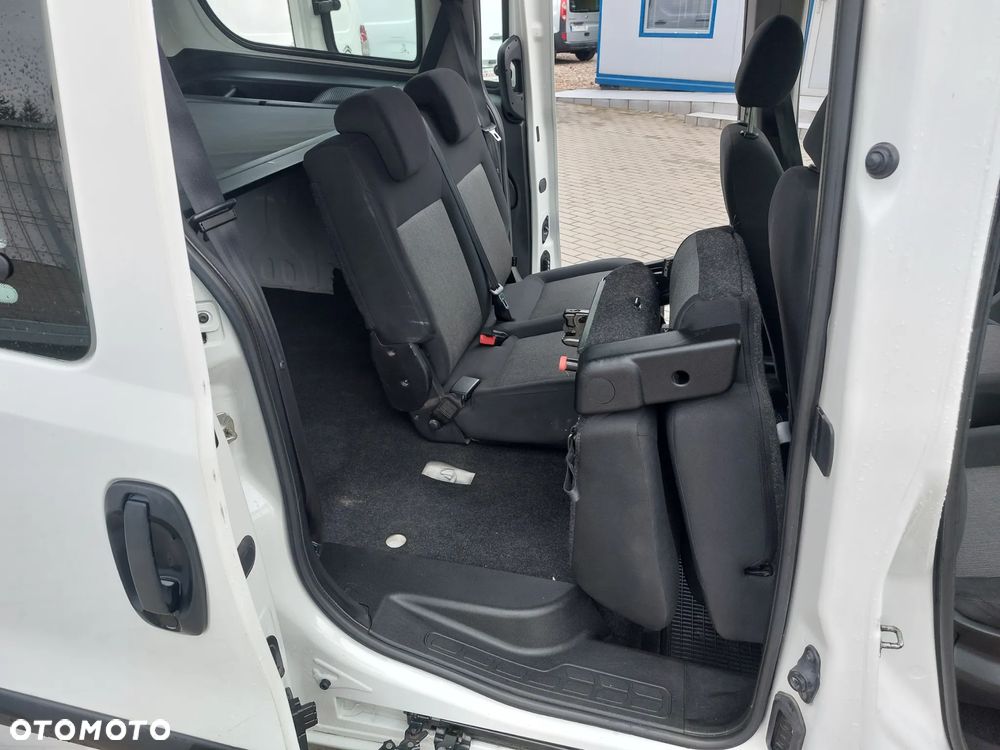 Fiat Doblo Kombi Active - 19