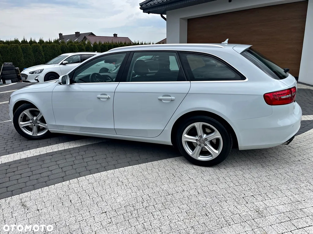 Audi A4 Avant 2.0 TDI DPF multitronic Ambiente - 20