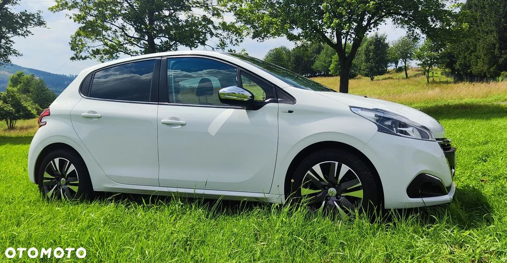 Peugeot 208 1.2 VTi Style - 5
