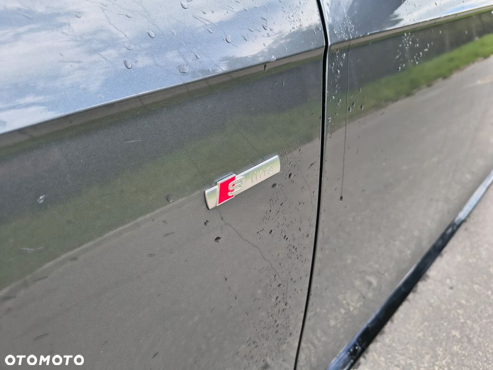 Audi A4 Avant 2.0 TDI DPF multitronic S line Sportpaket - 5