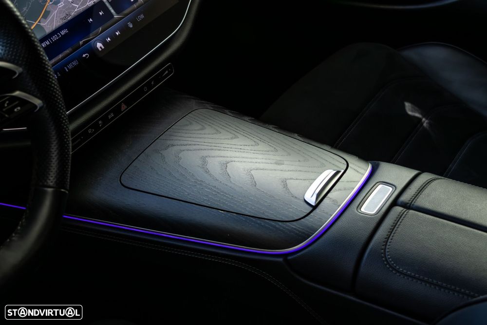 Mercedes-Benz E 300 - 23