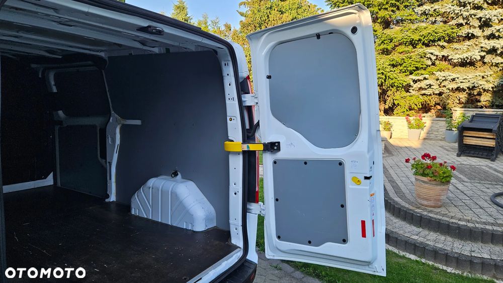 Ford Custom 2,0TDCI L2H1 Długi Led Webasto Parktronik Klima Hak Brutto - 33