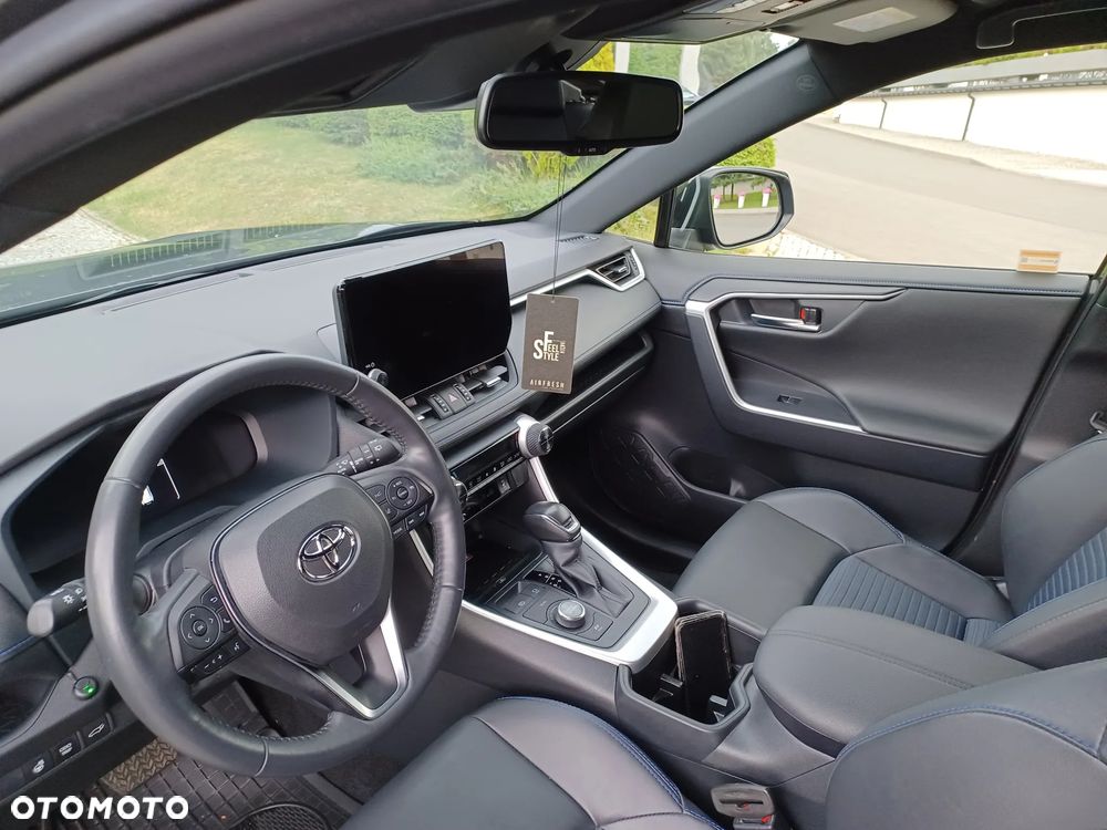 Toyota RAV4 - 20