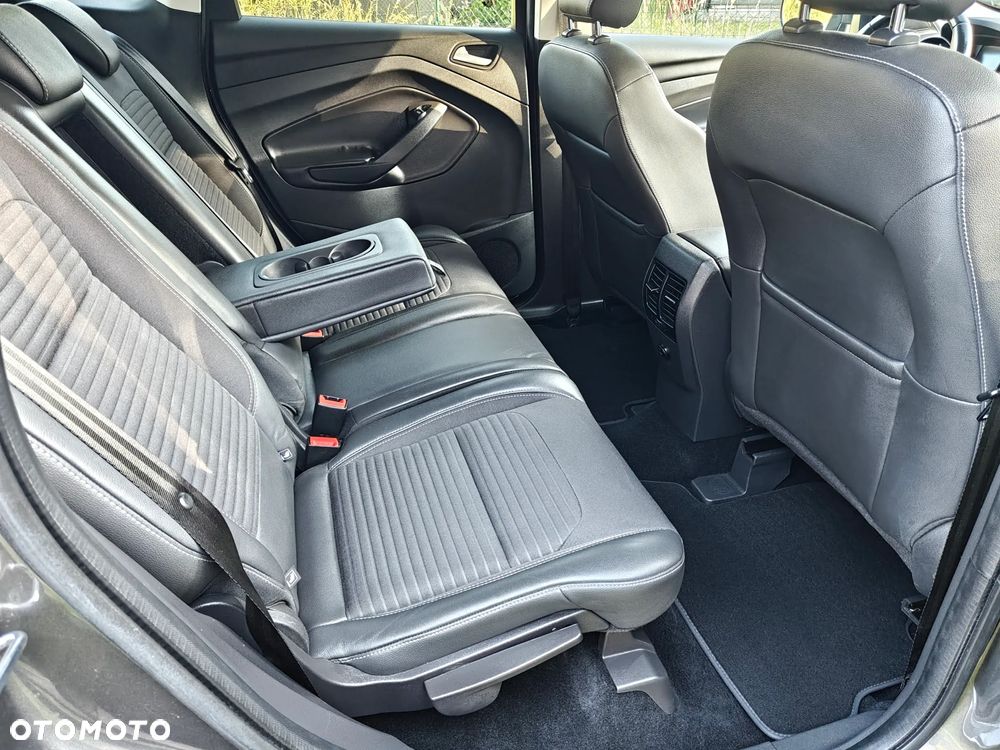 Ford Kuga 2.0 TDCi 4x4 Titanium - 9