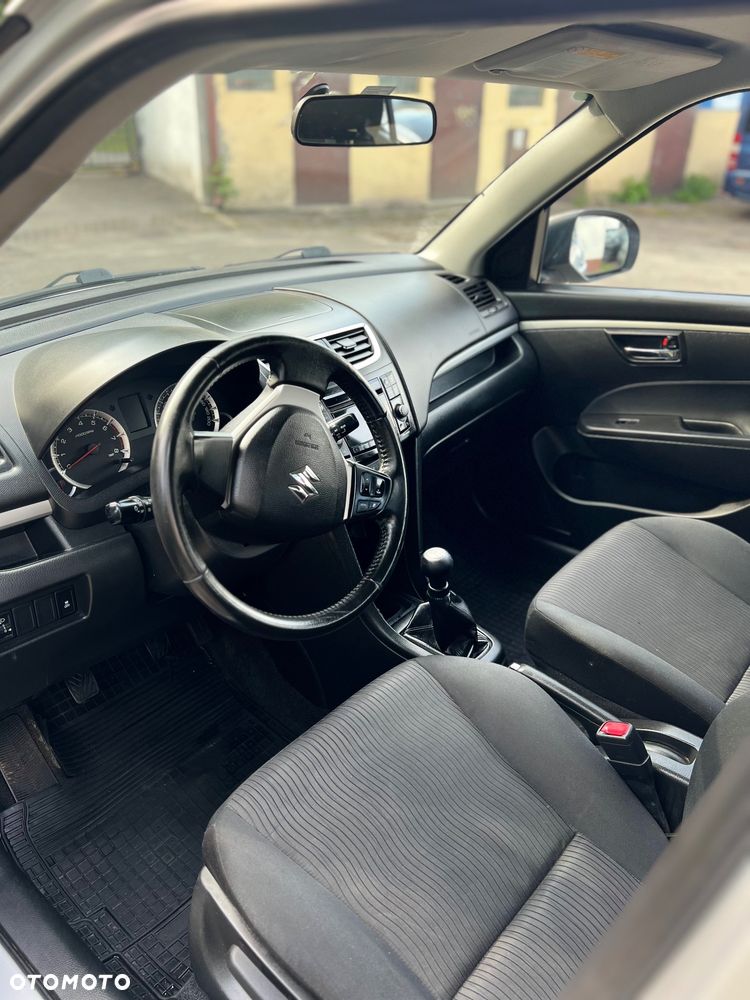 Suzuki Swift 1.2 4x4 Club - 6
