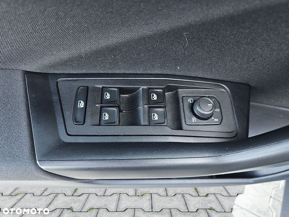 Volkswagen T-Roc 1.5 TSI Life DSG - 31