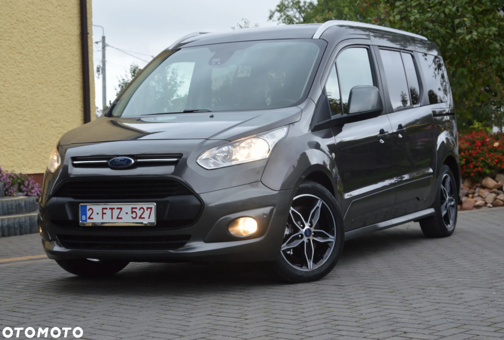 Ford Tourneo Connect - 2