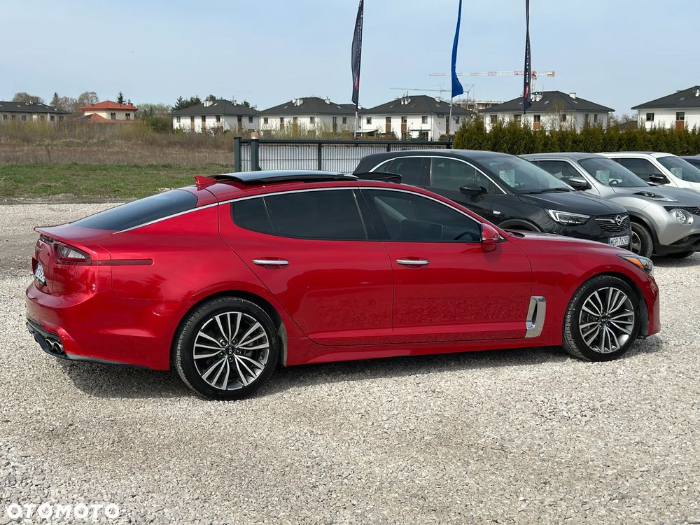 Kia Stinger 2.0 T-GDI XL - 9