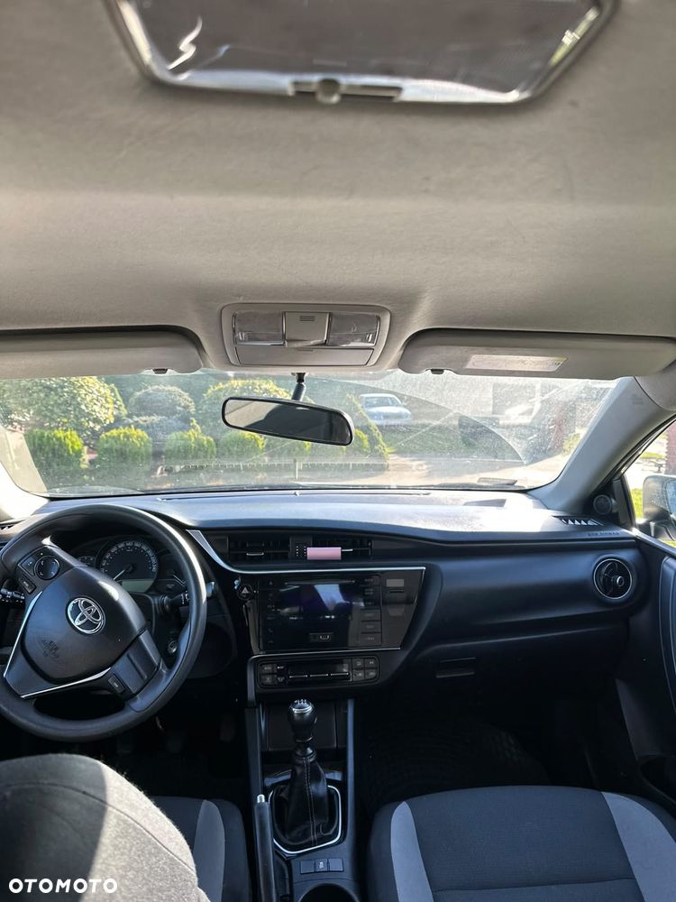 Toyota Auris - 9