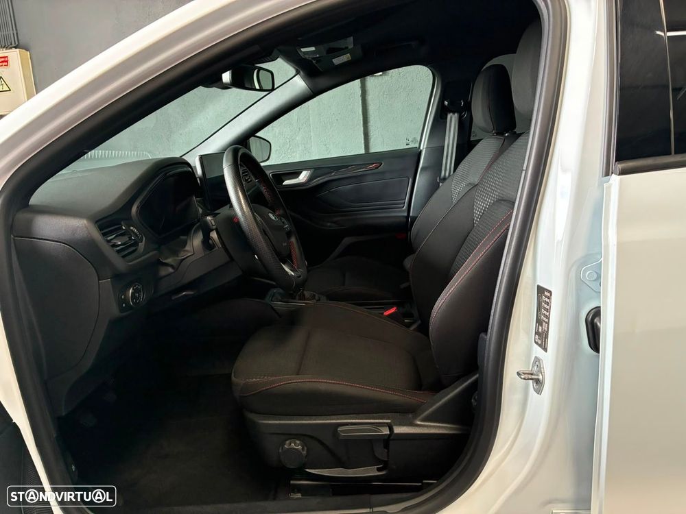 Ford Focus 1.0 EcoBoost ST-Line - 21