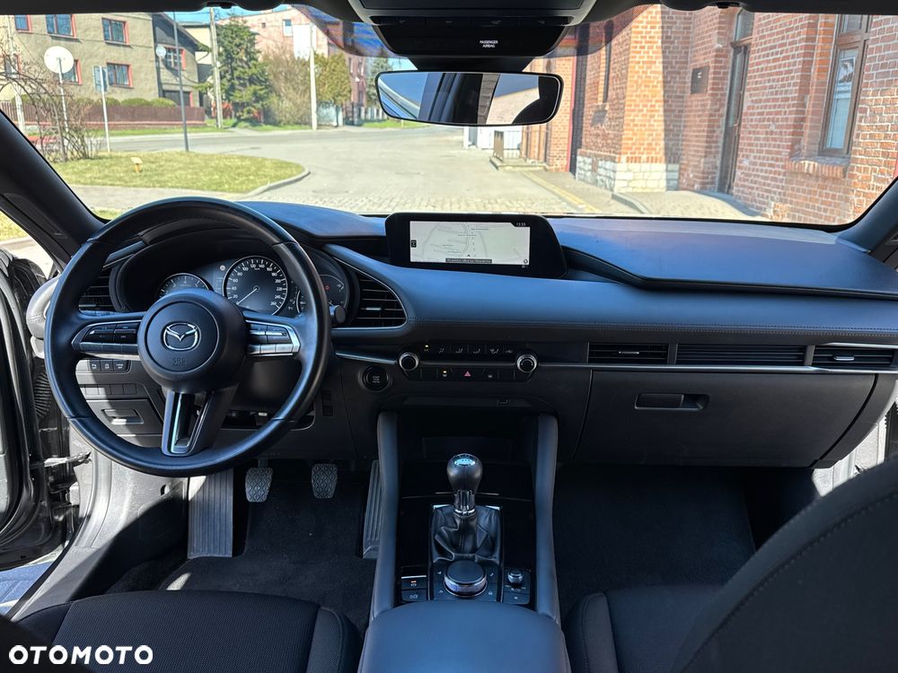 Mazda 3 SKYACTIV-X 2.0 M-Hybrid - 28