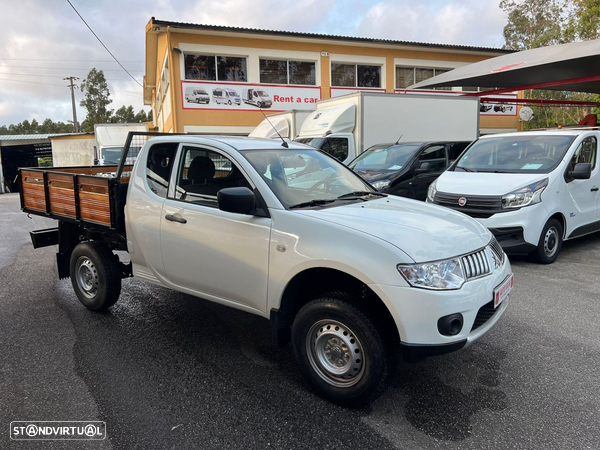 Mitsubishi L200 2.5 DI-D Club Invite ABS 3L 4WD