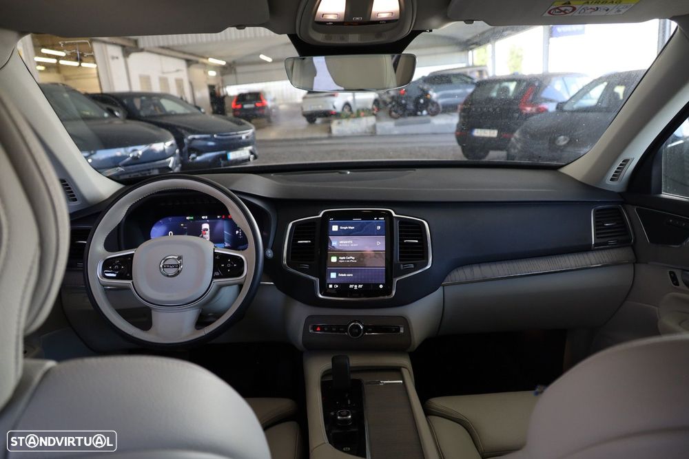 Volvo XC 90 2.0 T8 PHEV Core AWD - 24