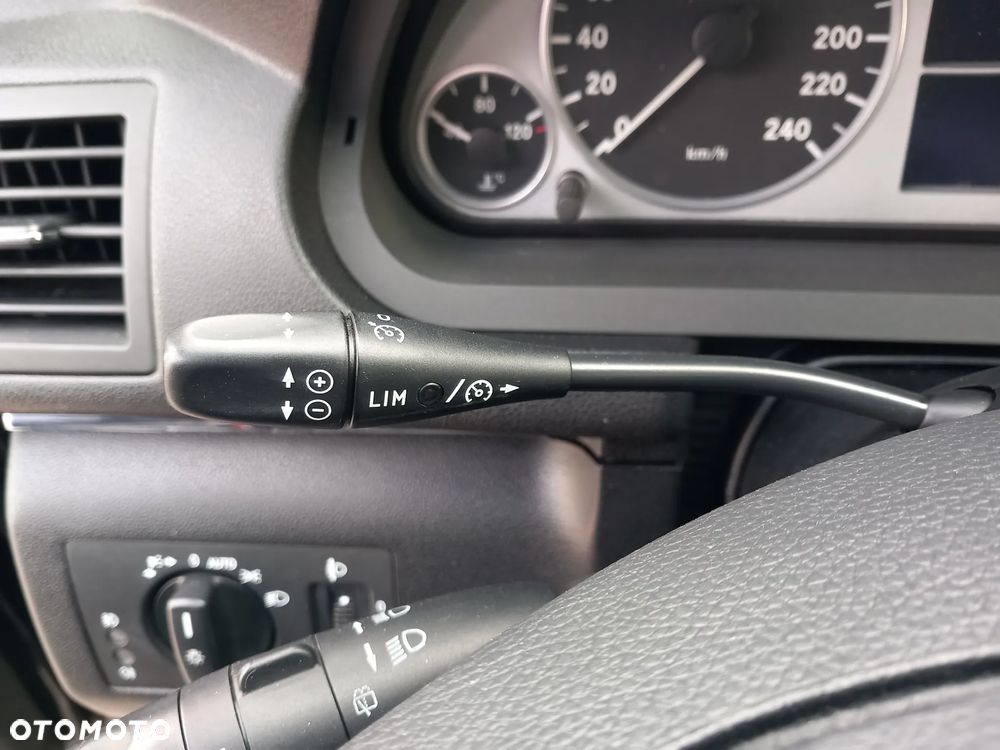 Mercedes-Benz Klasa B 180 CDI DPF Special Edition - 22