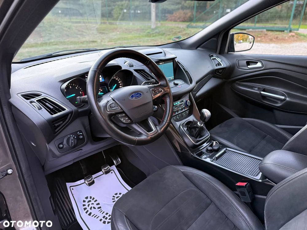 Ford Kuga - 15