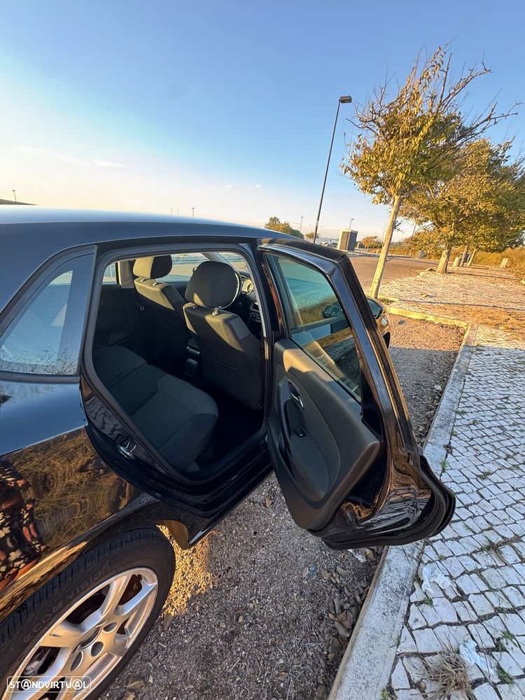 VW Polo 1.6 TDI Confortline BlueMotion - 10