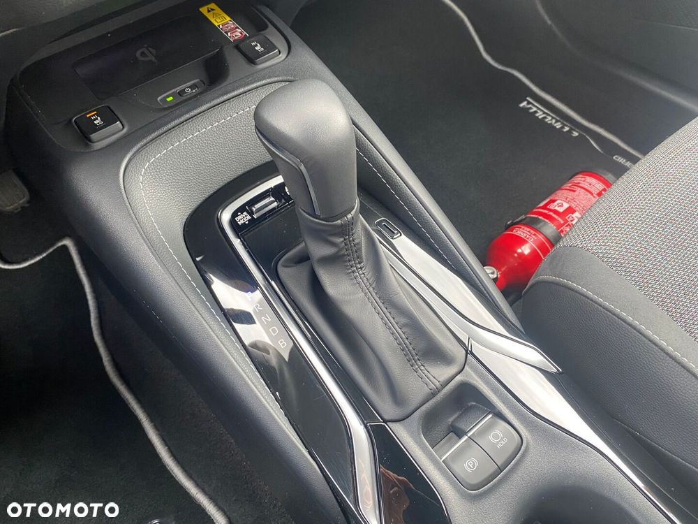 Toyota Corolla 1.8 Hybrid Style - 21