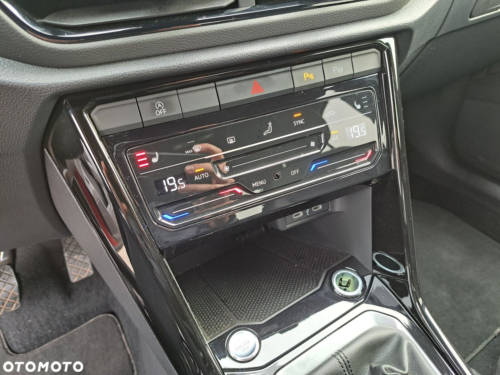 Volkswagen T-Roc 1.5 TSI Style DSG - 21