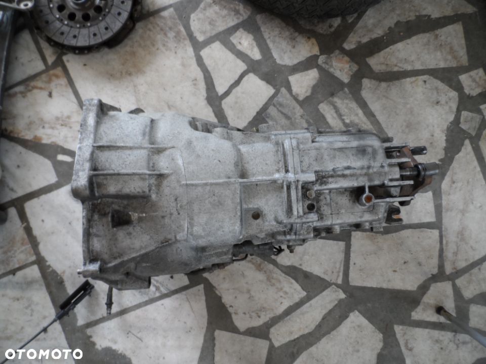 BMW E39 E46 Lift Sedan 330 3.0TD 183KM skrzynia biegów 1065401011