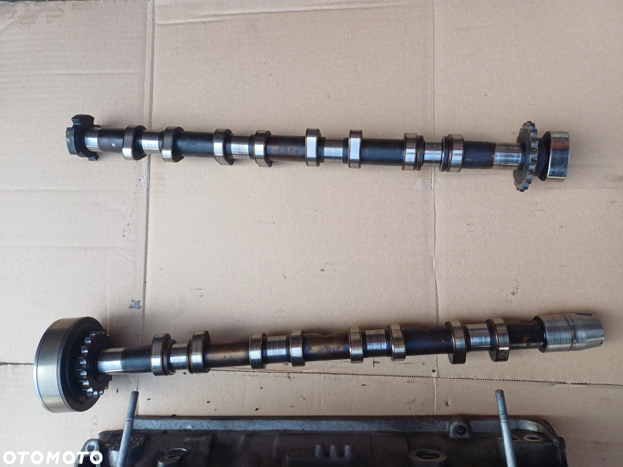 Głowica 06F103373 2.0 TFSI AXX wałki - 5