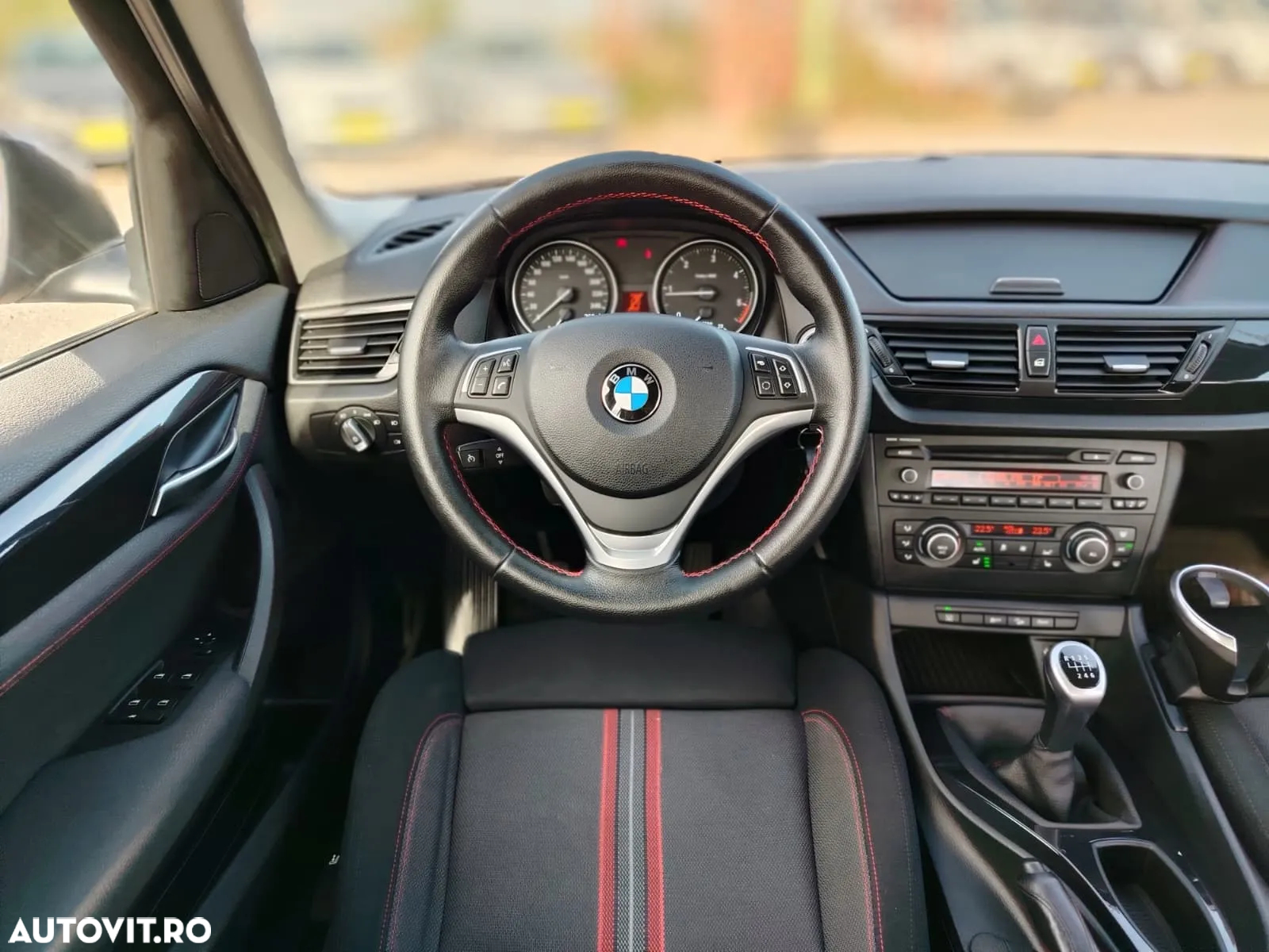 BMW X1 xDrive18d Sport Line - 12