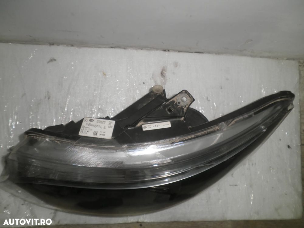 Far stanga Mercedes Vito W447 2020 A4479067900 A4479068000 - 2